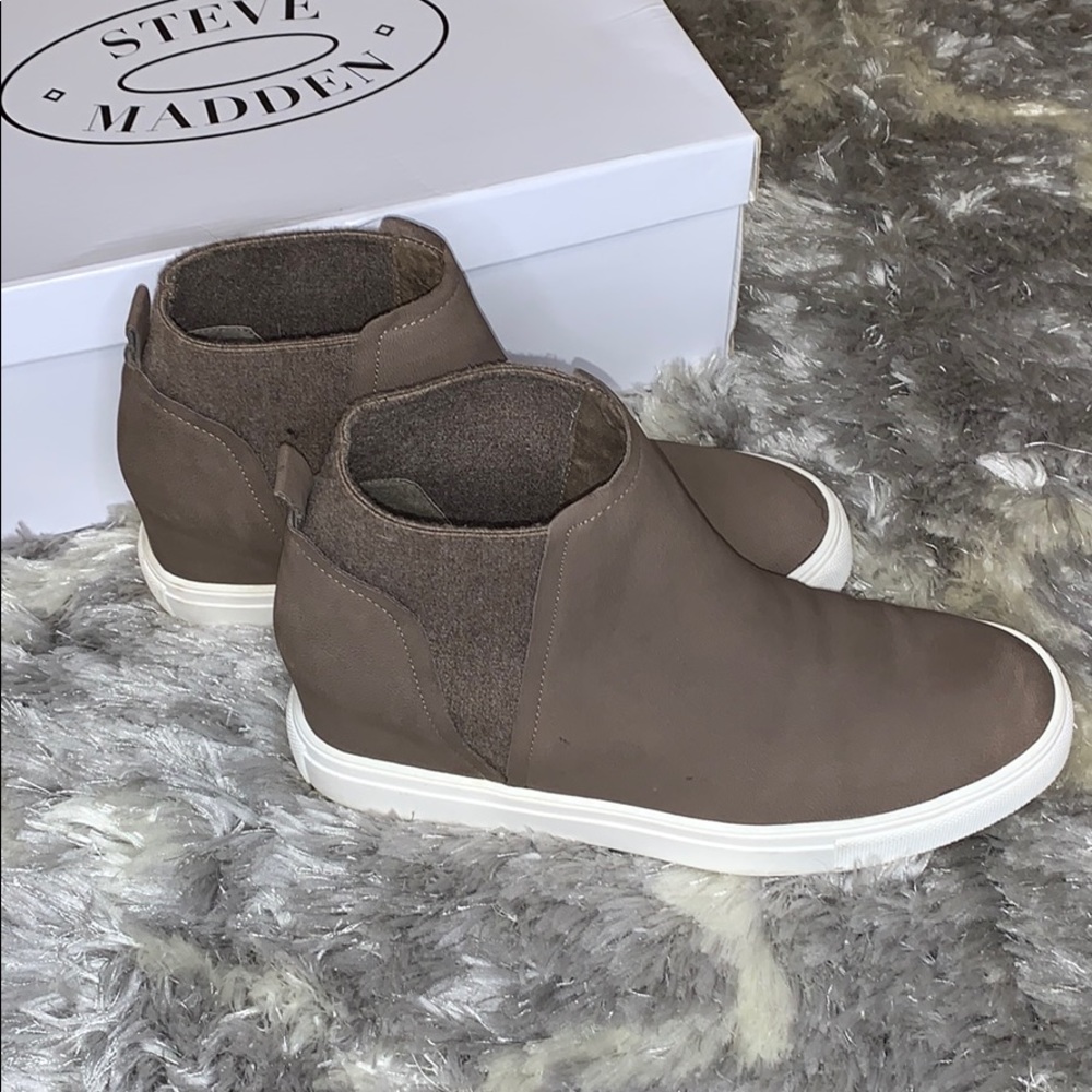 Steve Madden Booties